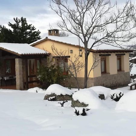 Casa Rural Amarilla Ávila エクステリア 写真